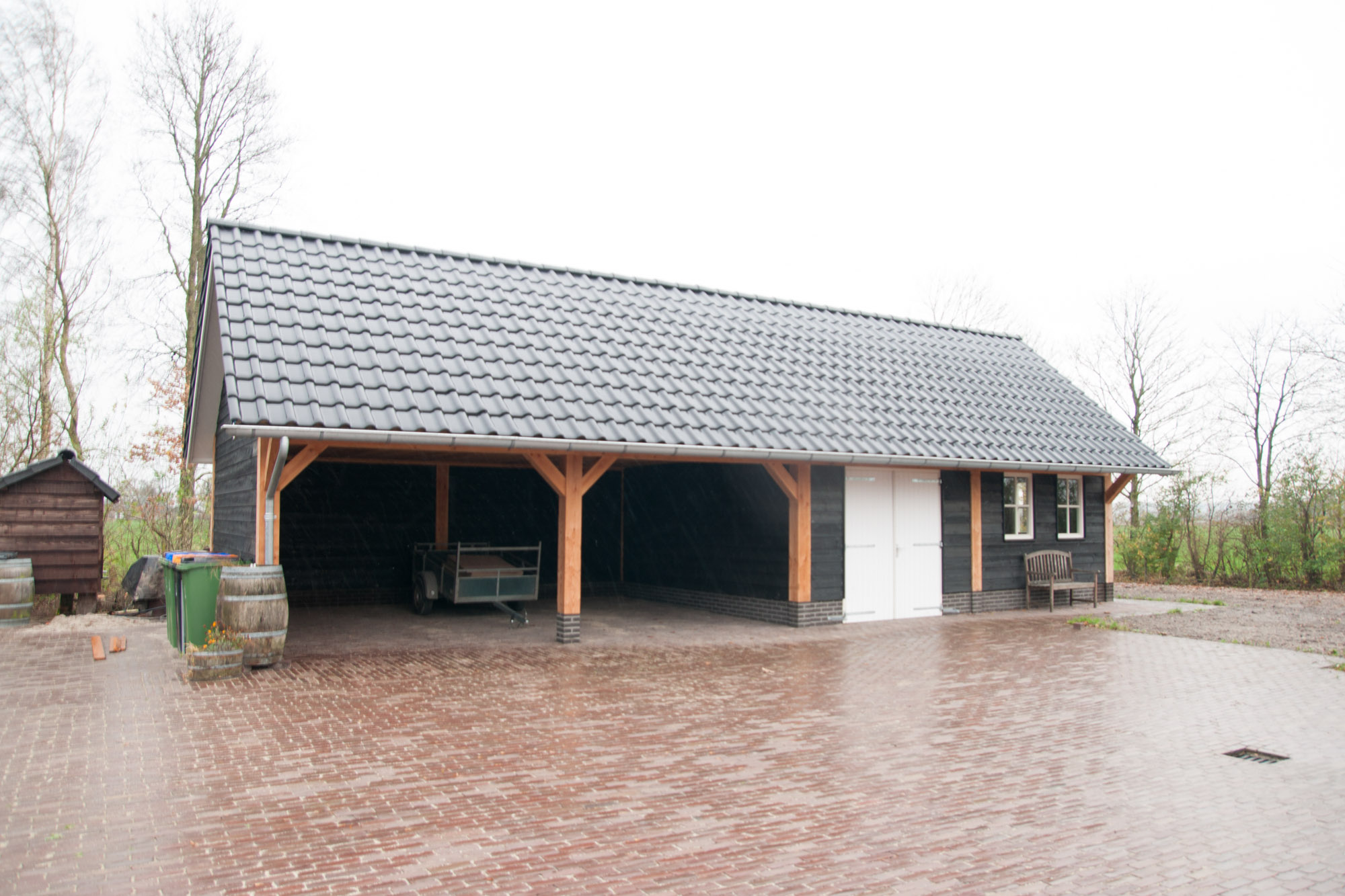 afbeeldingSchuur met carport Noordwijk
