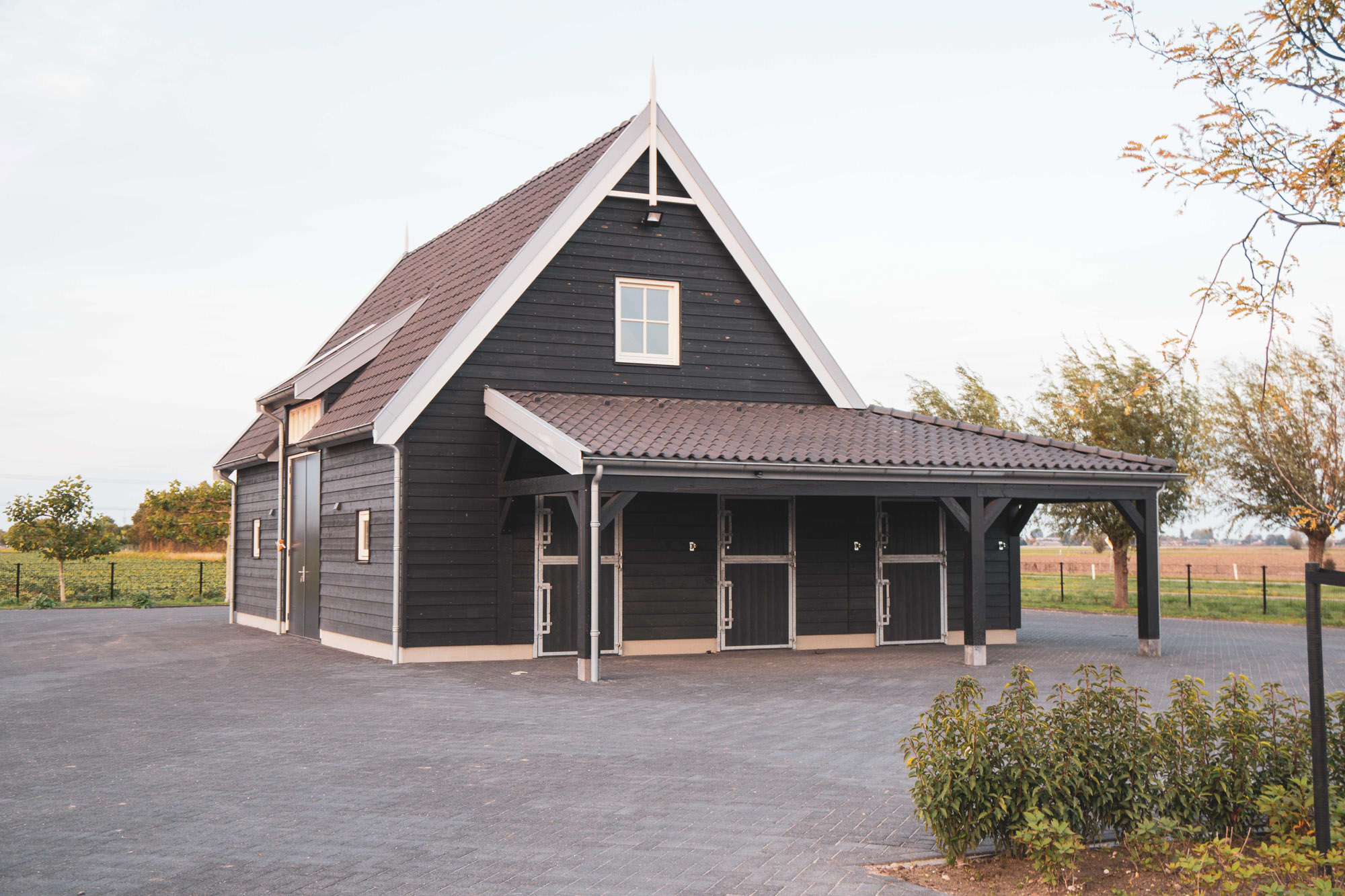 afbeeldingStal Oud-Bijerland