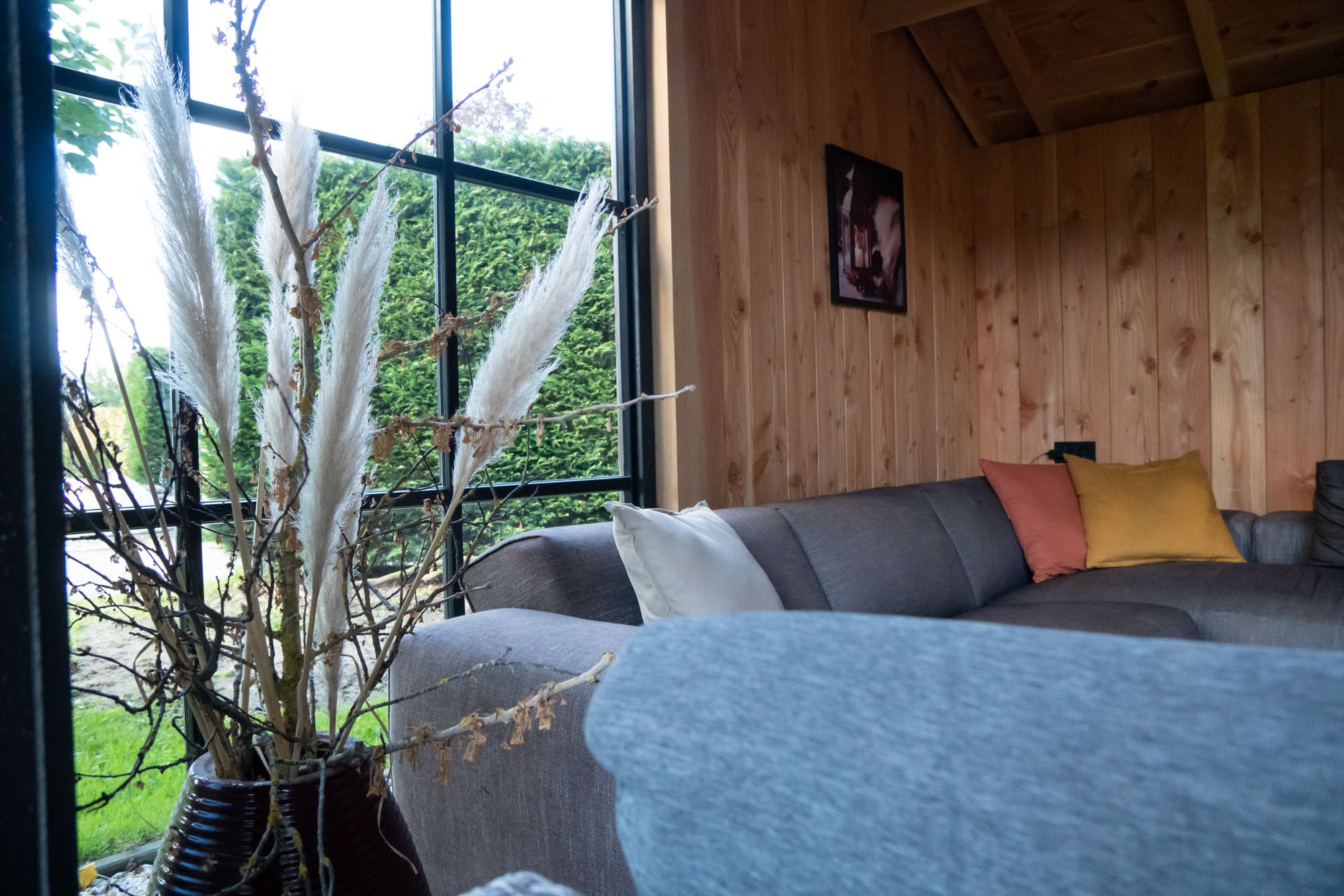 afbeeldingTuinkamer met schuur Genderen