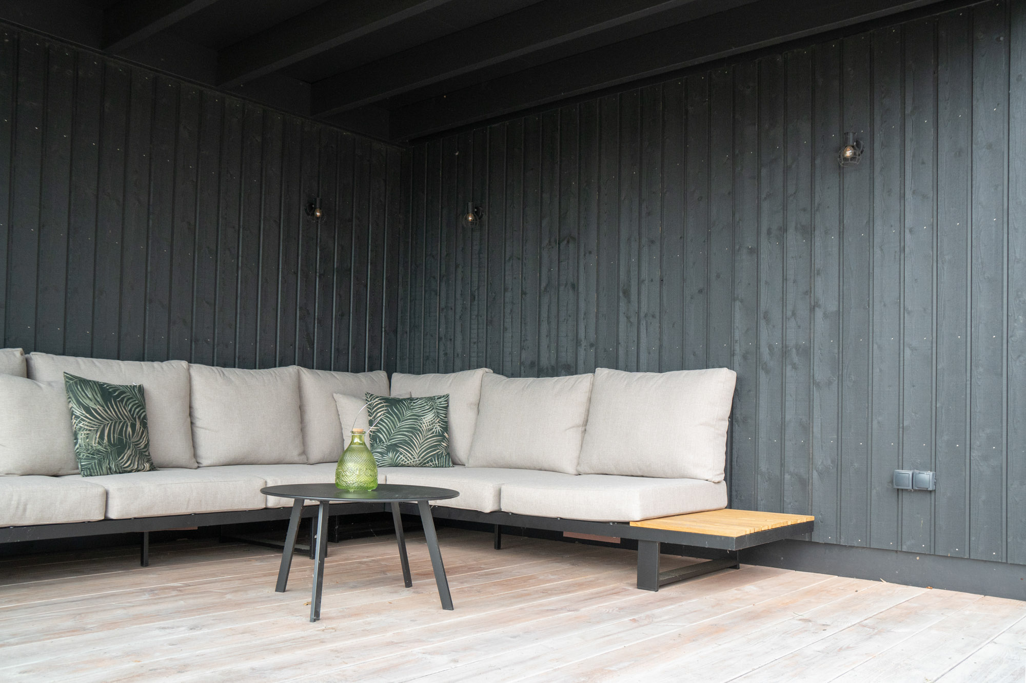 afbeeldingSchuur met carport Steenderen